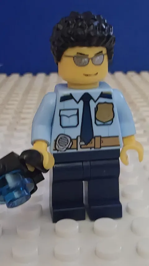 Lego City Police Officer Minifigure