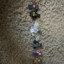 LEGO Plastic Minifigure Lot of 6 Assorted Characters w/ Accessories