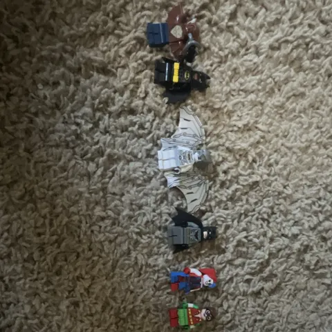 LEGO Plastic Minifigure Lot of 6 Assorted Characters w/ Accessories