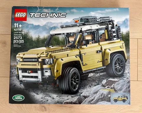 Lego Technic Land Rover Defender 42110 (Retired Product) - Complete Set