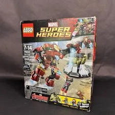 LEGO MARVEL SUPER HEROES 76031 THE HULKBUSTER SMASH.  NEW, SEALED BOX