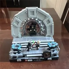 LEGO Star Wars 75352 Emperor's Throne Room Diorama 807pc w/ Luke, Vader
