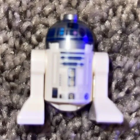 LEGO Star Wars R2-D2 Droid Minifigure Plastic Body Piece (White/Blue)