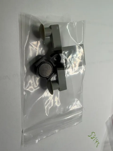 Lego Train Part #4022, Coupler With Magnet For Connecting Cars Lt. Gray