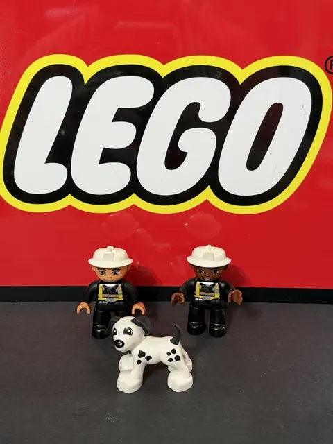 Lego Duplo Firemen Firefighters Dalmatian Dog Fire  Figure Lot Of 3
