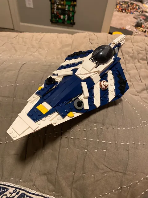 CUSTOM BUILT Lego Plo Koons Jedi Starfighter, Built From 3 Different Sets! READ