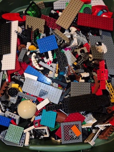 LEGO 10 lbs Pounds Random Parts Pieces Building Blocks Bricks Bulk Lot No Figure