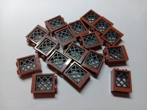 LEGO BULK LOT 17 REDDISH BROWN WINDOW BLACK LATTICE 1X2X2 FLAT FRONT