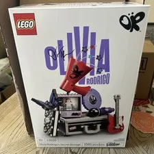 Olivia Rodrigo Legos #43030 Olivia Rodrigo's Secret Storage: IN HAND Ship ASAP