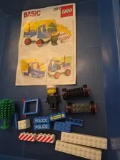 Lego Basic 391-2 Police Car: 100% Complete With Manual 