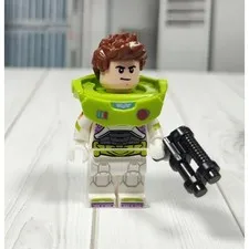 Lego Disney Buzz Lightyear Minifigure with Pew Pew & Hair Zyclops Chase 76830
