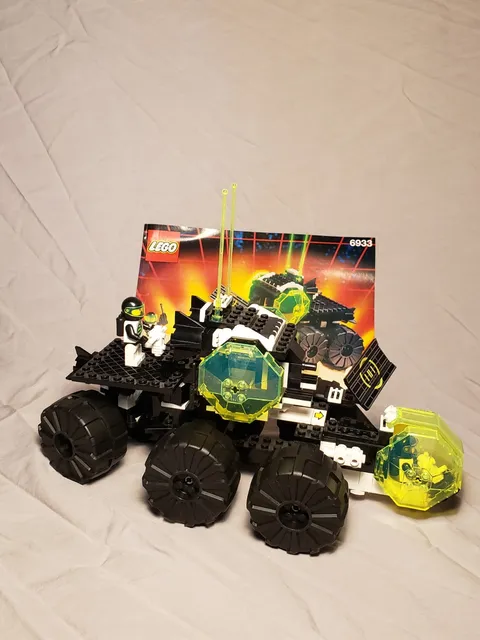 Complete Vintage Blacktron II 6933 Spectral Starguider Space Vehicle No Box