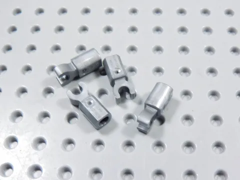 LEGO Lot of 4 Flat Silver Robot Droid Claws Hands Minifig BI