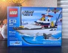 LEGO City Fishing Boat 4642 Factory Sealed Retired New in Box Rare 2011