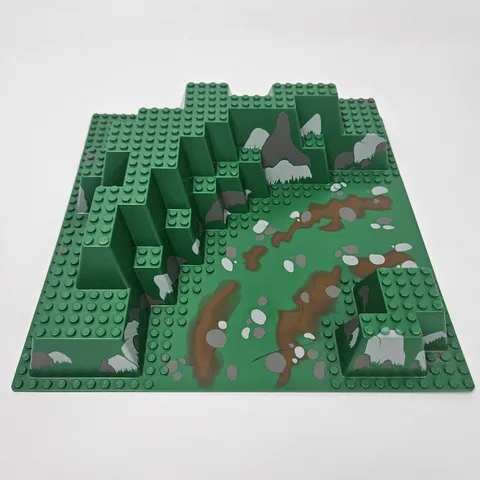 Vintage LEGO Baseplate Raised 6024 for Castle Dark Forest Fortress 6079 READ
