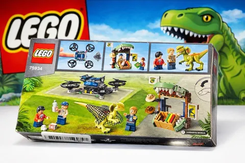 LEGO Jurassic World 75934 Dilophosaurus On The Loose Drone Dino Set NEW Sealed