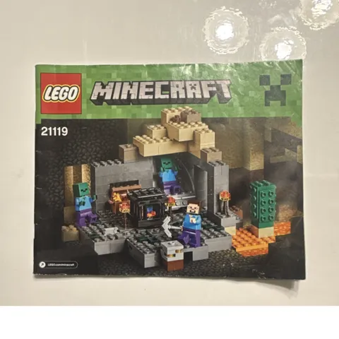 LEGO Minecraft The Dungeon 21119 Illustrated Manual Booklet Multilingual 2015