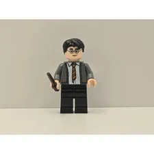 LEGO Harry Potter Minifigure hp238 Gryffindor Cardigan Sweater New Wand