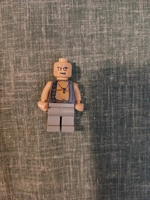 LEGO Pirates of the Caribbean Scrum Minifigure potc015 Incomplete 2011
