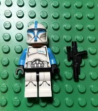 LEGO Star Wars Clone Trooper Lieutenant sw0629 Printed Legs 75085 Phase 1 Blue
