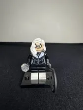 LEGO Black Cat Minifigure From Set 76178 Marvel Spiderman Daily Bugle - NEW