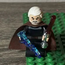 LEGO Star Wars Count Dooku Mini figure From Set 75017