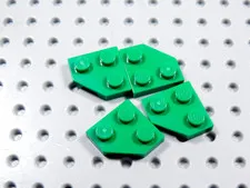 LEGO Lot of 4 Green 2x2 Cut Corner Plates BM