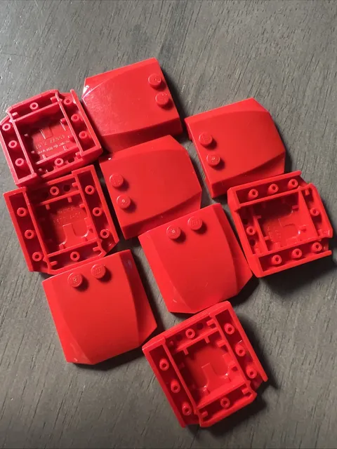 LEGO 45677 Red Wedge 4 x 4 x 2/3 Triple Curved Car Roof 9 Pieces