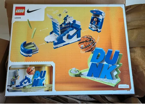 LEGO LIMITED Nike Dunk Set 43008 - SEALED Brand New NIB Unopened Box