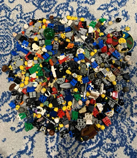 Bulk Vintage Lego Minifigure Lot, space, alpha team, harry potter, accessories