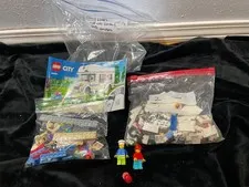 LEGO City Holiday Camper Van 60283 100% Complete with Instructions Disassembled