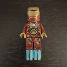 LEGO Iron Man Minifigure Armor Figure w/ Helmet & Translucent Blue Boots