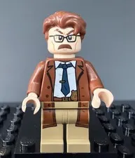 Lego Commissioner Gordon Minifigure #sh0591 Reddish Brown Set #76120 Batman