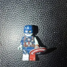 LEGO MARVEL STUDIOS MINIFIGURE​​S CMF 71031 - Zombie Captain America 
