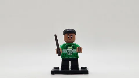 LEGO minifigure Blaise Zabini hp590 Harry Potter 76456 Advent 2025 Sweater