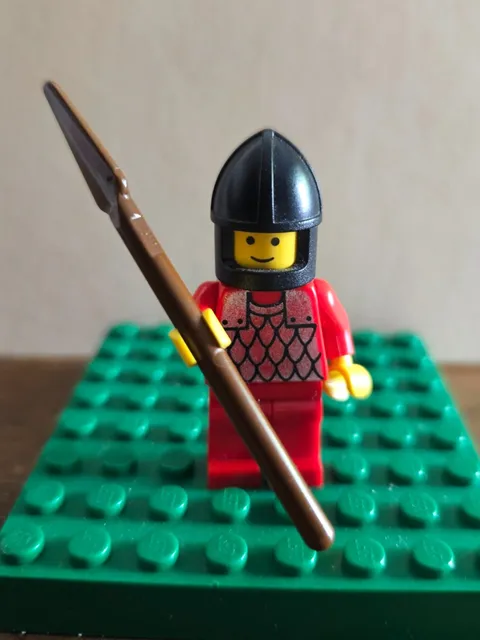 Lego Minifigure Castle Black Knights Minifigure - Scale Mail Red cas161