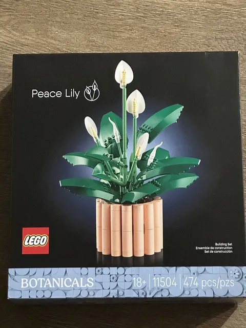 LEGO Peace Lily Set #11504-1 NEW SEALED IN BOX
