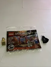 LEGO NINJAGO Set 30424 Wu-Cru Training Dojo Factory Sealed Mint Con Polybag