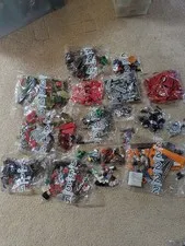 Lego Vintage SEALED Bags HUGE lot Of 18 Alien Attack, Star Wars, Chima, Etc.