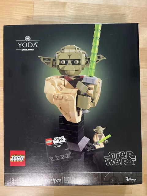 LEGO Star Wars Yoda Bust (Set 75438) Attack Of  The Clones NIB