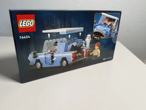 LEGO Harry Potter - Flying Ford Anglia 76424 - SEALED