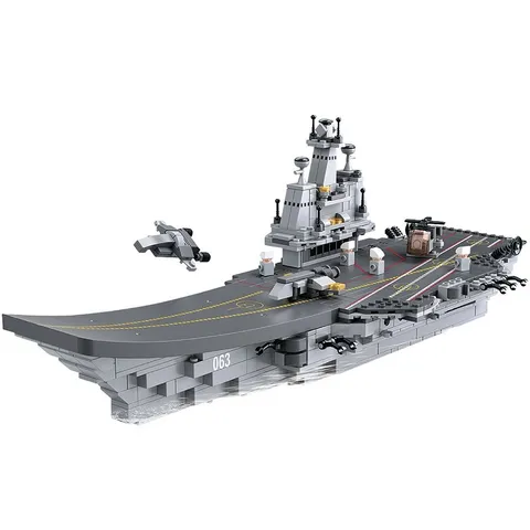 M38B0537 NAVY. 9 INTO 1st 9 DIFFERENT ITEMS IN ONE DISPLAY BOX. COMBINE THE 9...