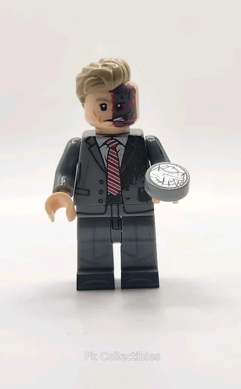NEW DC Two-Face w/ Coin Custom Lego Minifigure 76303 Batman Tumbler Harvey Dent