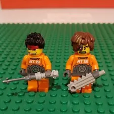 LEGO Minifigures Lot of 2 Exo Force Minifigures w/ Tools