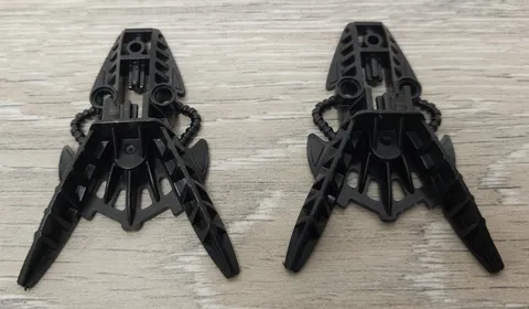 Lego 53568 Black Bionicle Piraka Mechanical Foot Lot Of 2