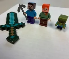 Lego Minecraft Lot 2 Minifigures Steve and Alex Pickaxe 21128 + 2 Minecraft Toys