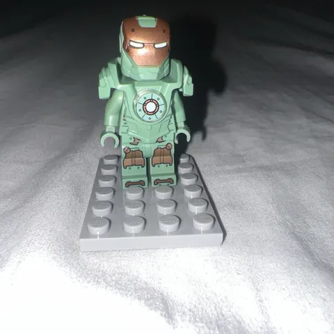 SCUBA IRON MAN Mark MK 37 76048 Marvel Super Heroes Minifigure RETIRED