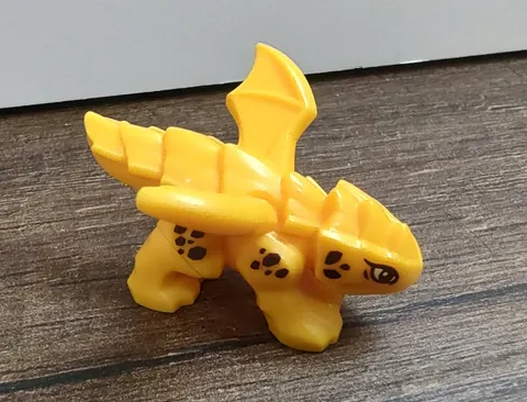 LEGO Ninjago BL Orange Baby Dragon Minifigure 71829 (Dragons Rising Season 3)