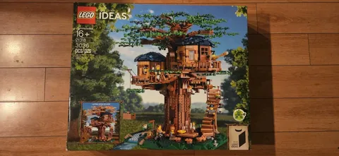 LEGO Ideas: Tree House 21318 FACTORY SEALED RETIRED BRAND NEW