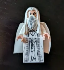 LEGO LOTR Minifigure Saruman - Long Robes Item No: lor074